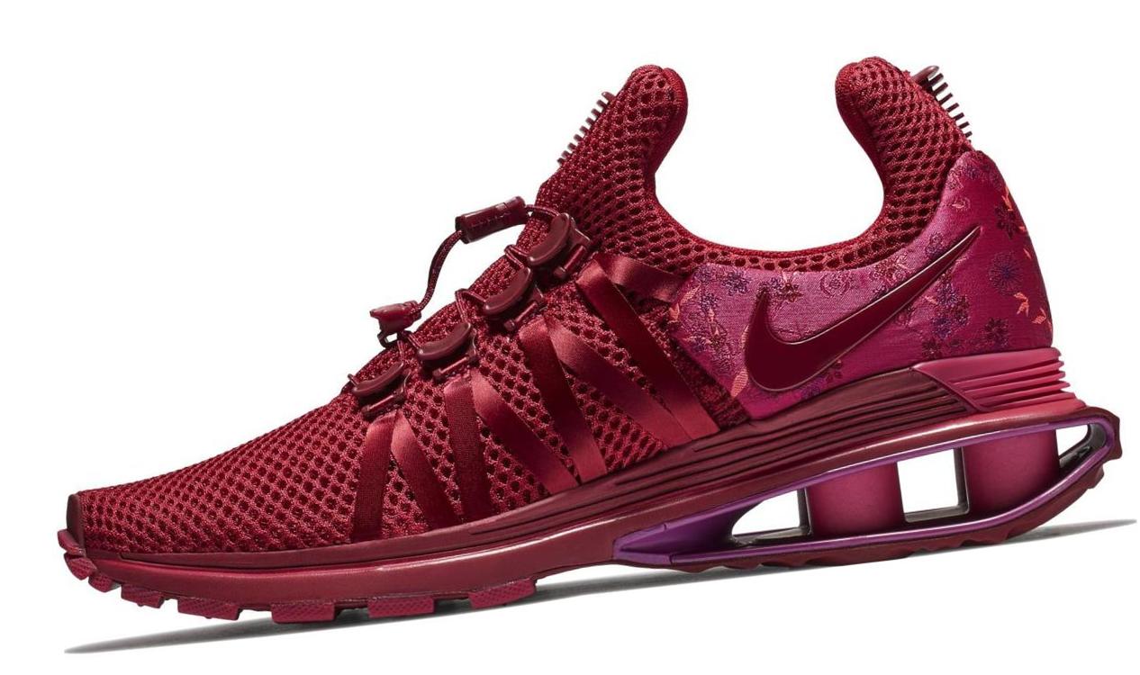 Nike Shox Gravity