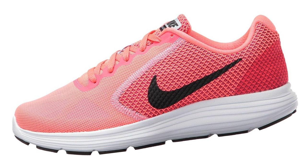 Nike Revolution 3