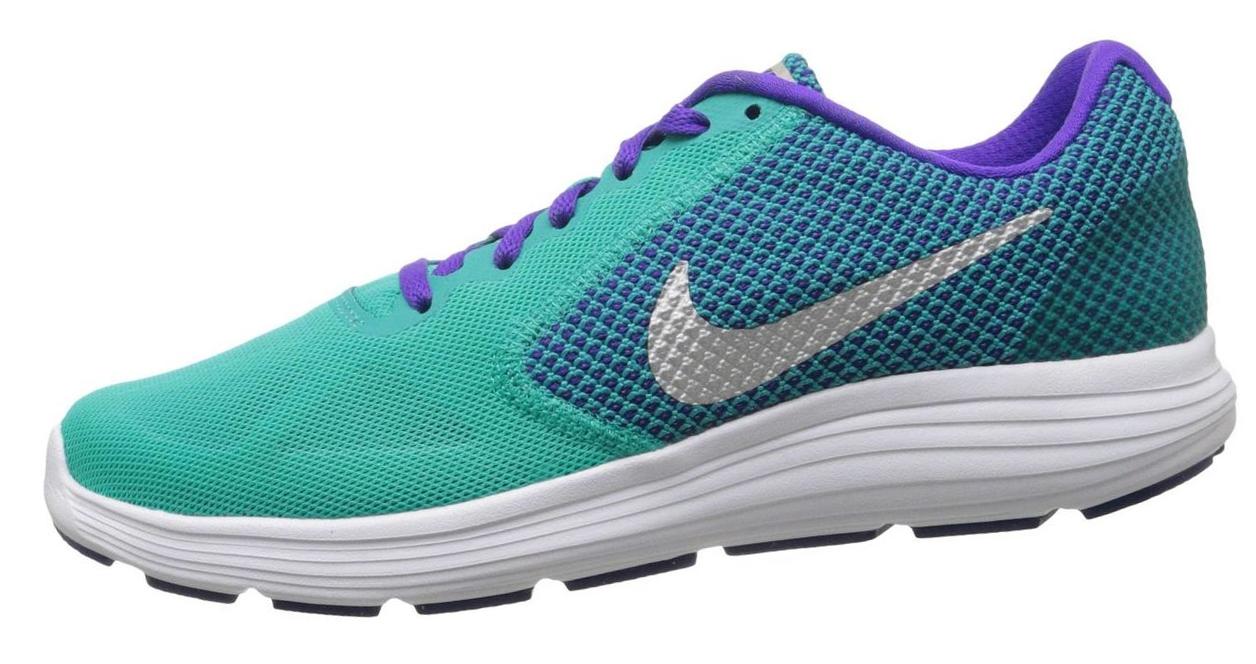 Nike Revolution 3