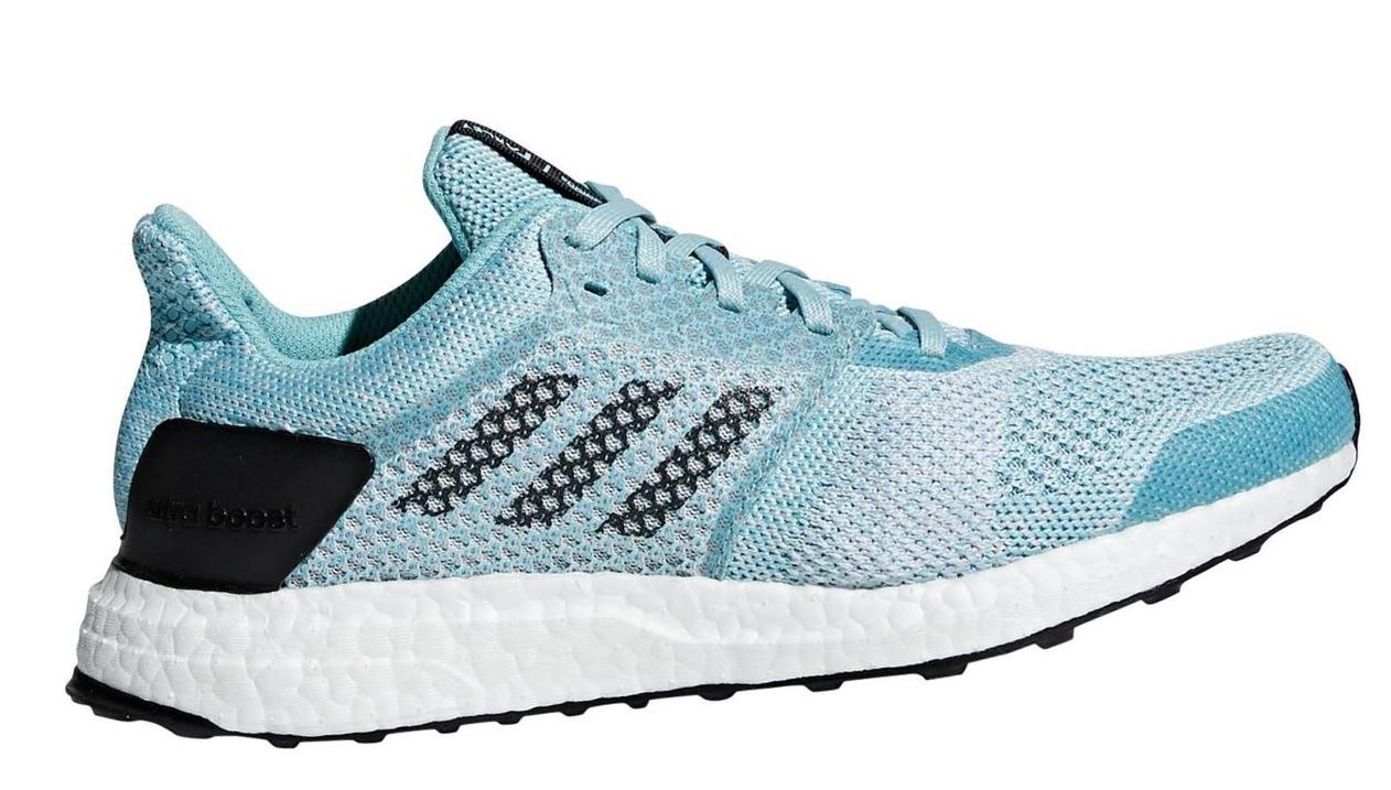 Adidas Ultraboost ST Parley