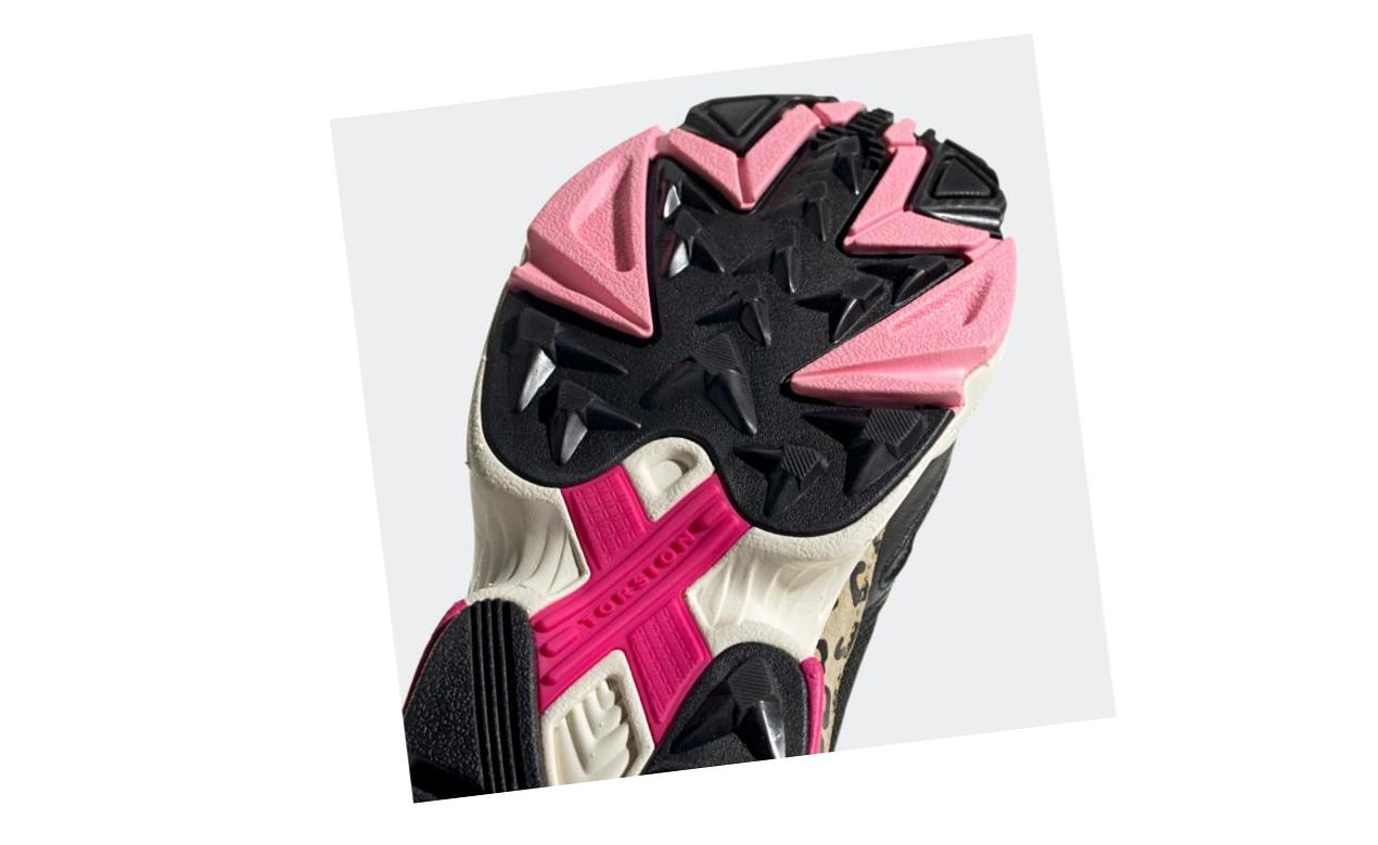 adidas Falcon Core Black / Off White / Shock Pink