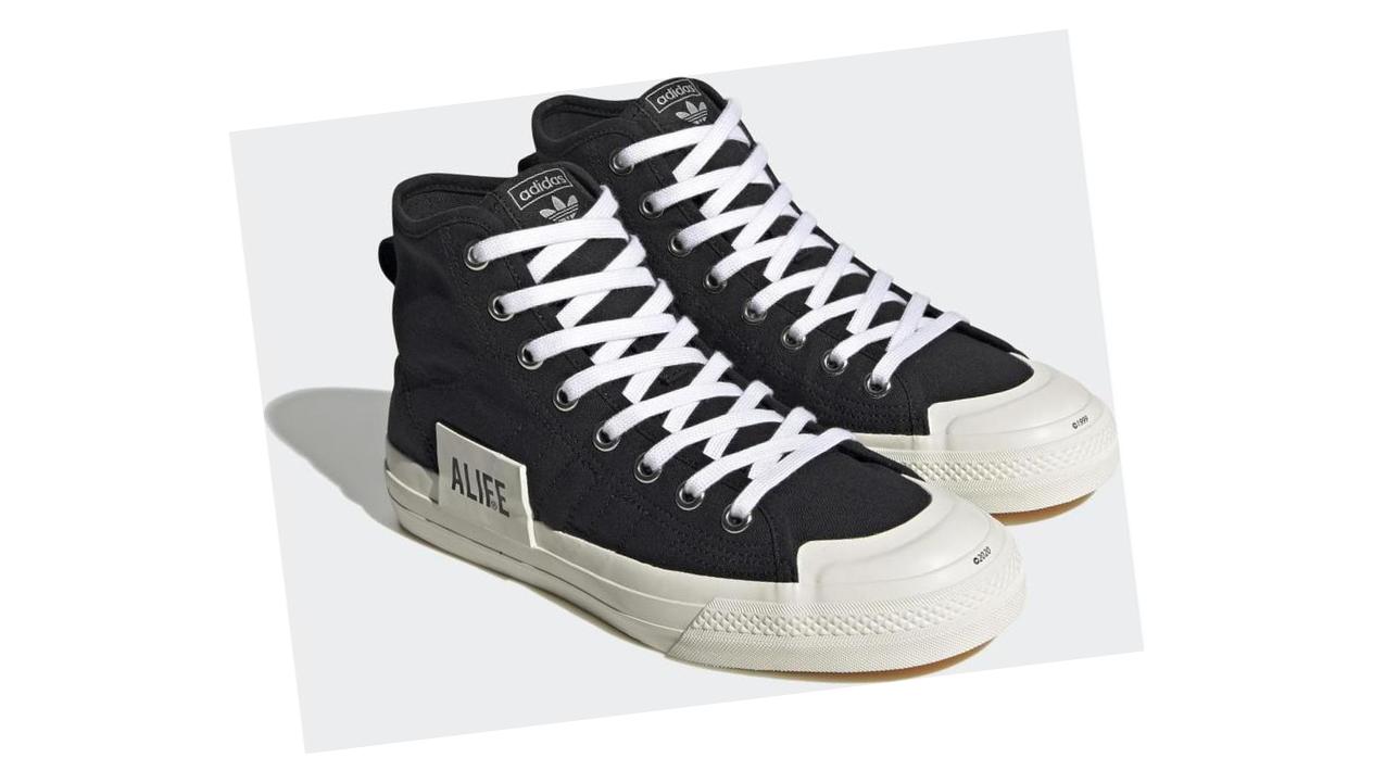 adidas Кроссовки Core Black / Off White / Off White