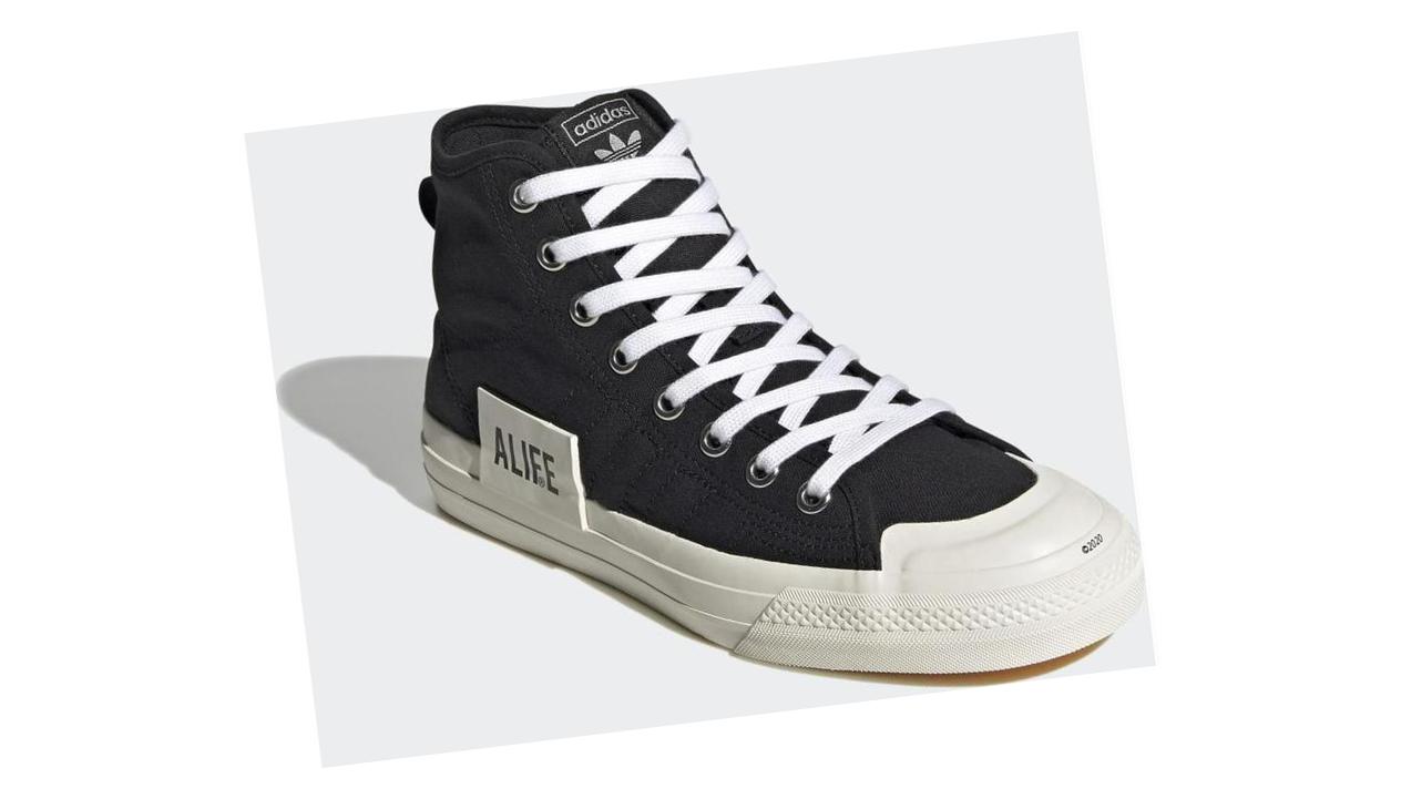 adidas Кроссовки Core Black / Off White / Off White