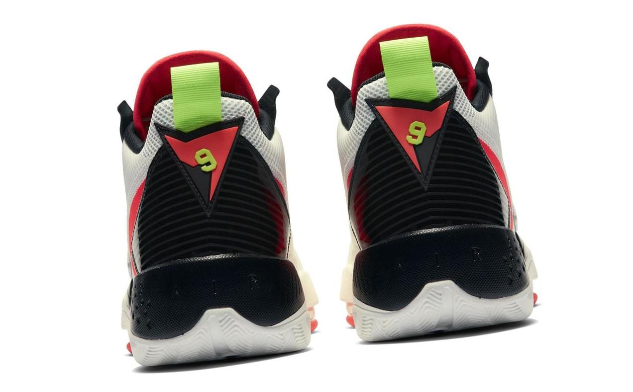 Jordan Zoom '92 White/Black/Sail/Black
