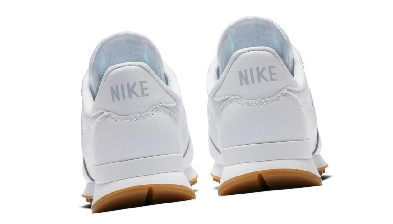 Nike Internationalist White/White/Gum Light Brown/White