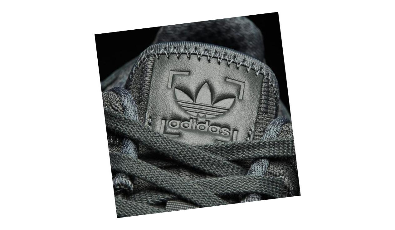 adidas NMD_R2 Utility Ivy / Cloud White / Trace Green
