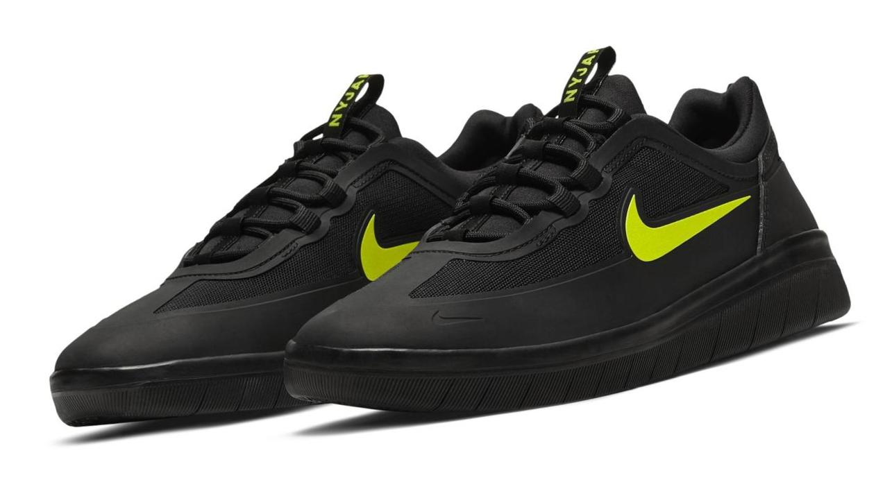 Nike SB Nyjah Free 2 Black/Black/Black/Cyber