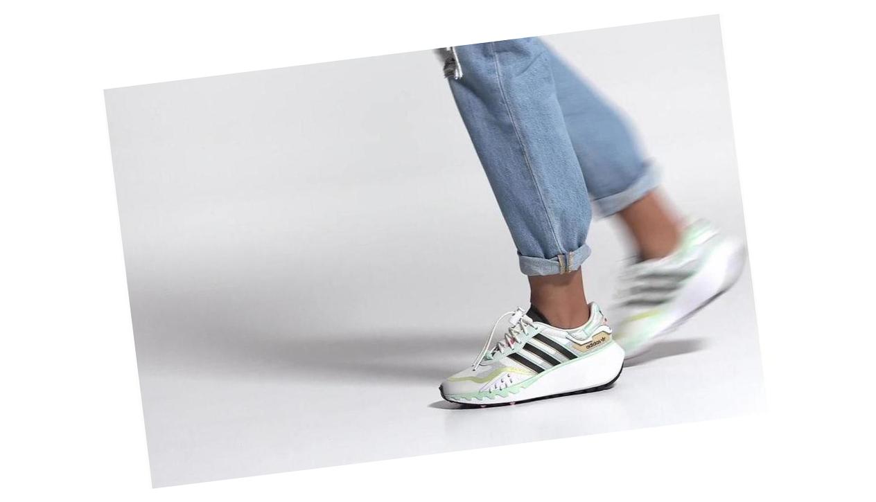 adidas Choigo Cloud White / Core Black / Frozen Green