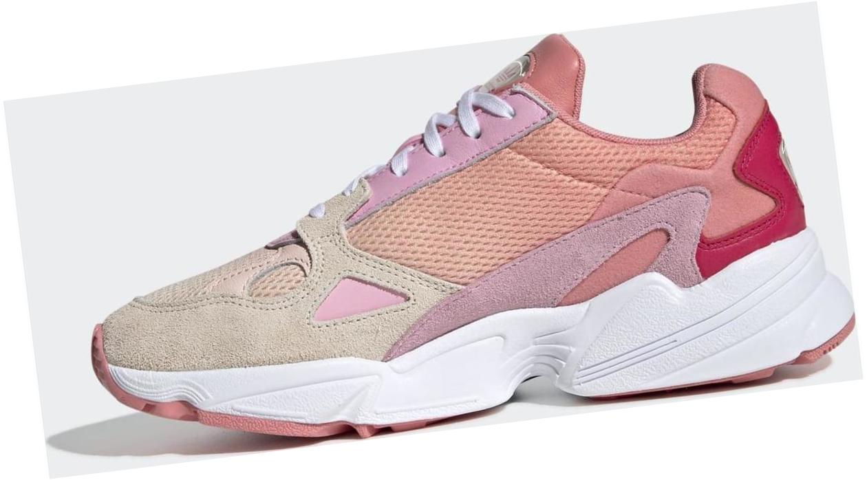 adidas Falcon Ecru Tint / Icey Pink / True Pink
