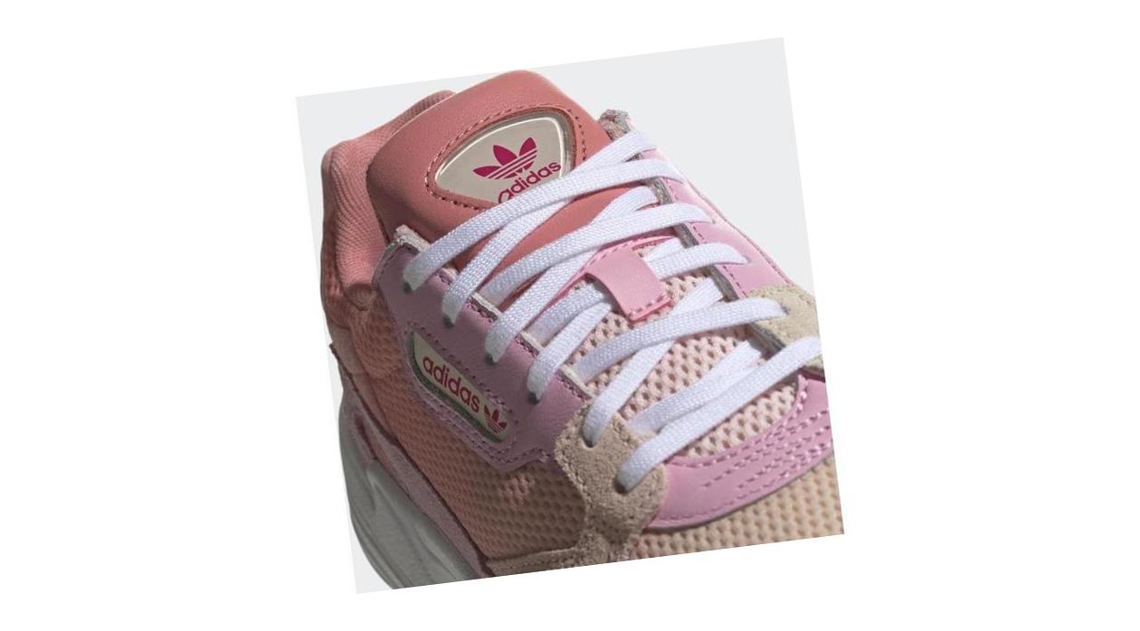 adidas Falcon Ecru Tint / Icey Pink / True Pink