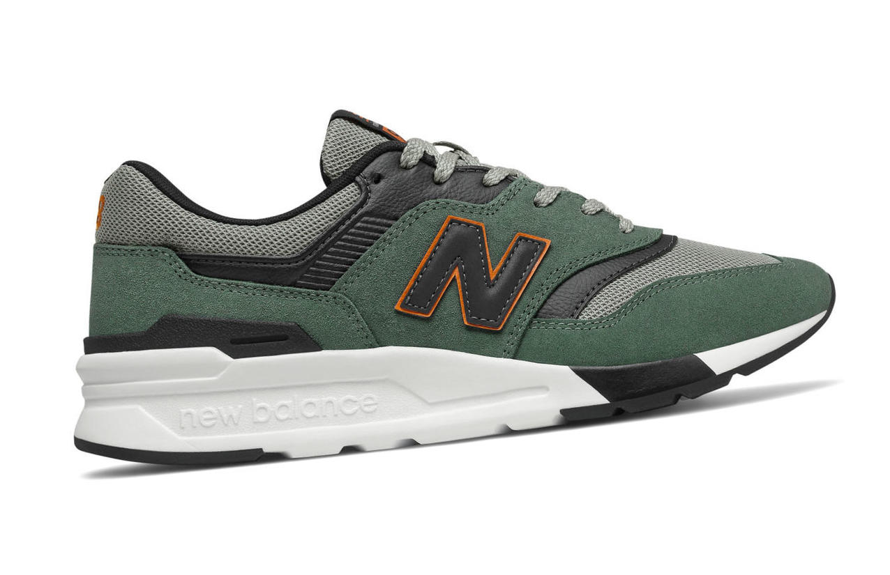 New Balance 997H Varsity 
								Green / Black / Gray / White CM997HVS/D